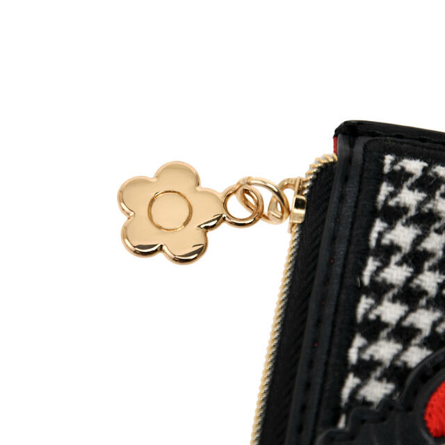 【MARY QUANT】ミニー 定期入れ・パスケース リールタイプ Minnie Collection 3,900円