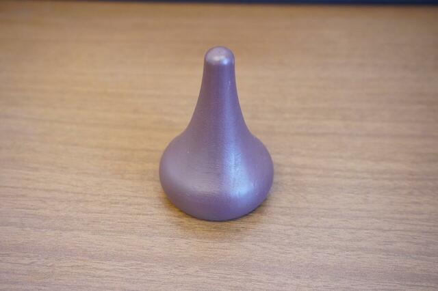 眼鏡スタンド（税込330円）