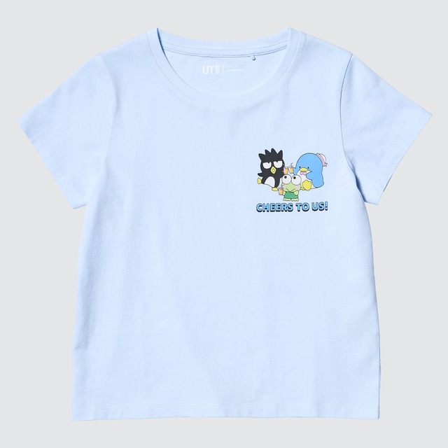 【ユニクロ「GIRLS サンリオキャラクターズ クロップドUT」¥990】タキシードサム、けろけろけろっぴ、バッドばつ丸がデザインされたブルー