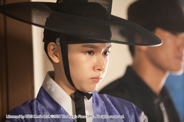 『王の顔』　Licensed by KBS Media Ltd. © 2014 The King's Face SPC. All rights reserved.
