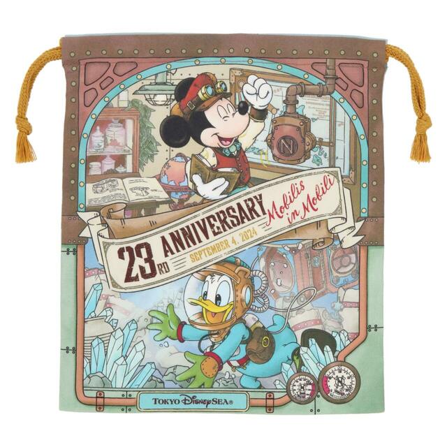 きんちゃく 900円｜東京ディズニーシー開園23周年をお祝いするグッズ｜販売店舗：東京ディズニーシー「ノーチラスギフト」｜発売日：2024年9月4日（水）