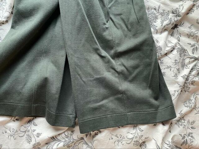 【ユニクロ ガウチョパンツ セットアップ可能】ボクシーTと同じ素材