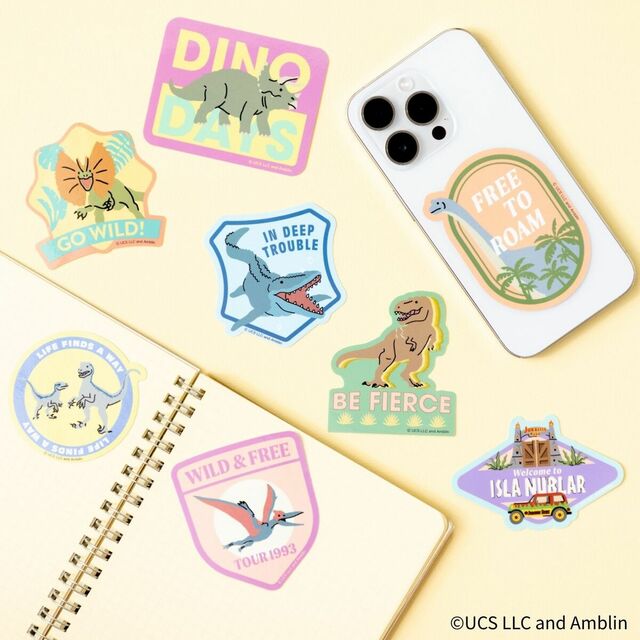 ステッカー　全８種類　各396円