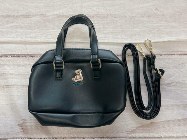 バッグとショルダーストラップが登場!