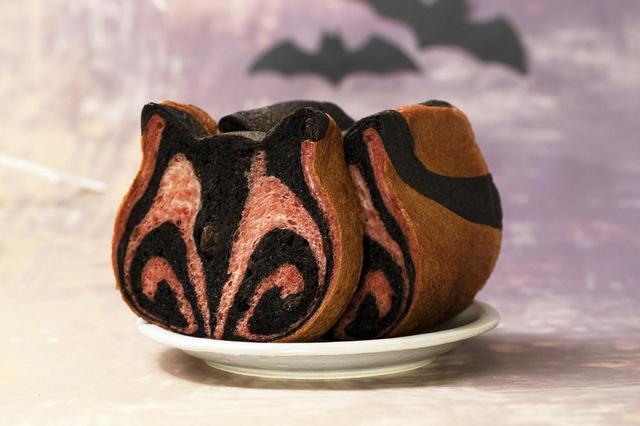 ねこねこ食パン ダークハロウィン