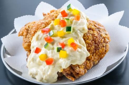 『気むずかし家』メニュー：信州名物 山賊焼き