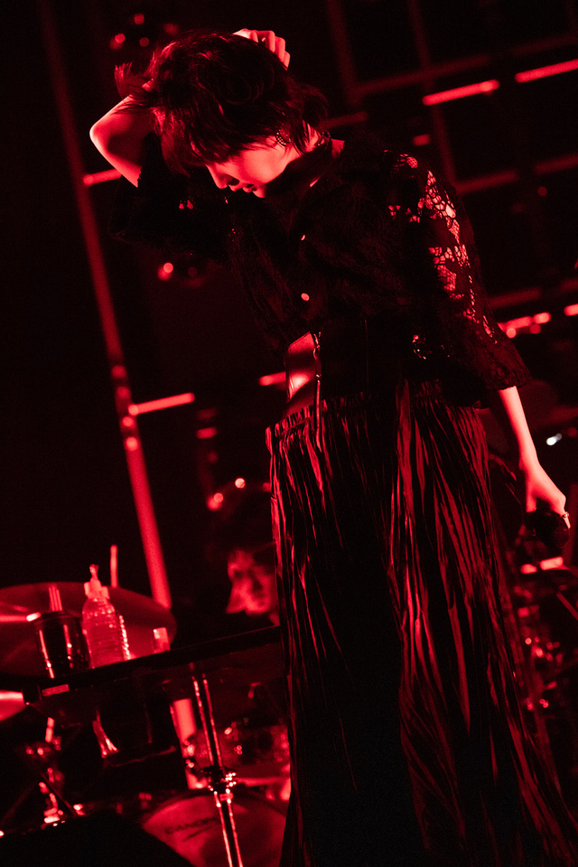 家入レオ『10th Anniversary Live at 東京ガーデンシアター』撮影：田中聖太郎