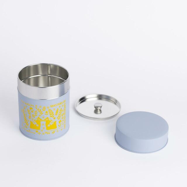 内蓋つきで湿気や光から守ってくれる構造なので、コーヒーや紅茶はもちろん、調味料やその他の食品の保管にも最適です。