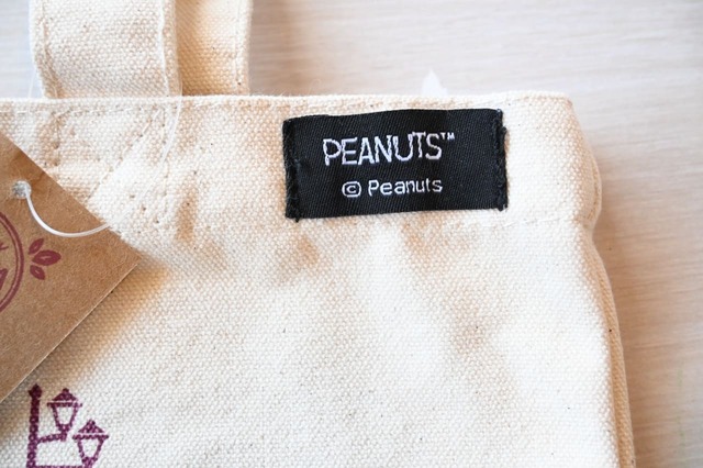 【SNOOPY Village 川越】トートの右上にはタグつき