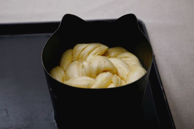 デニッシュ食パン