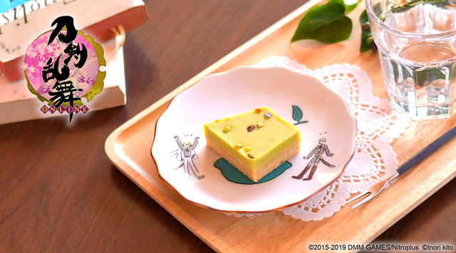 九谷焼 花型皿（髭切・膝丸）