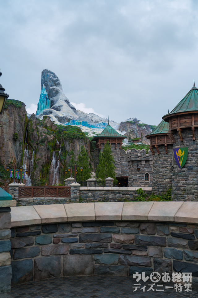 東京ディズニーシー「ファンタジースプリングス」内「フローズンキングダム」