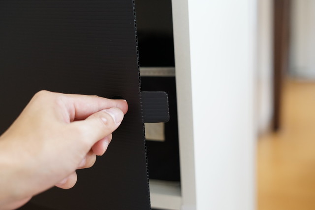 セリア「プラスチックドア」