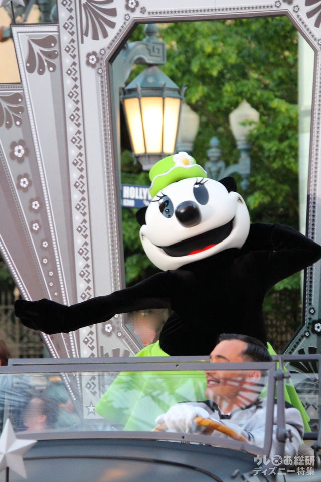 オルテンシアの世界初お披露目のショー「Oh My, Ortensia!」