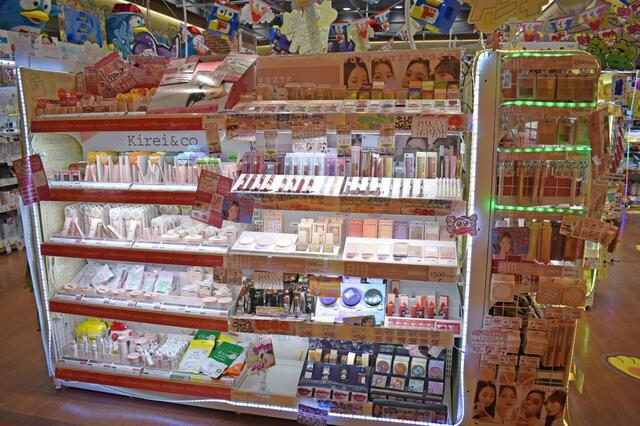 「キラキラドンキ ダイバーシティ東京 プラザ店」(ドン・キホーテ)