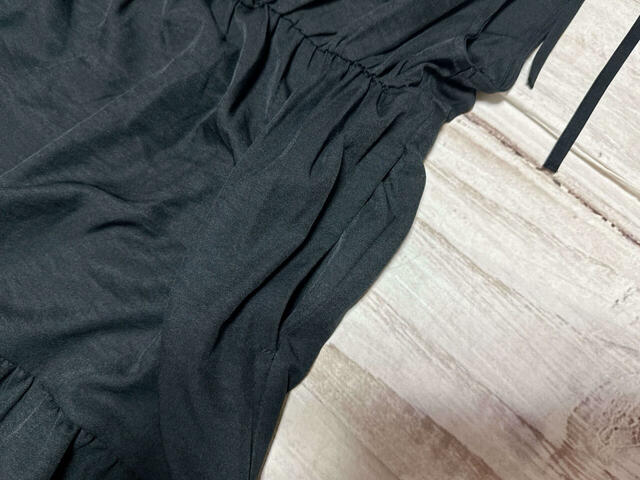 両サイドにポケット付き