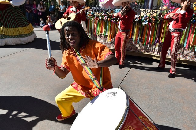 カメラを向けるとリアクションしてくれました