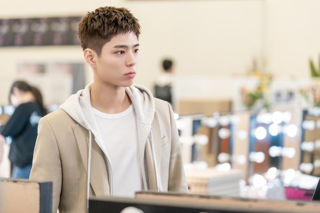 Netflixシリーズ『青春の記録』独占配信中