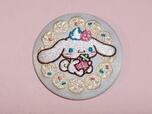 【サンリオキャラクターズ 刺繍缶バッジビスケット4】「5．シナモロール」が来てくれました！