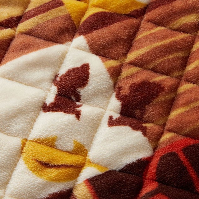 敷きパッド「チップ＆デール」