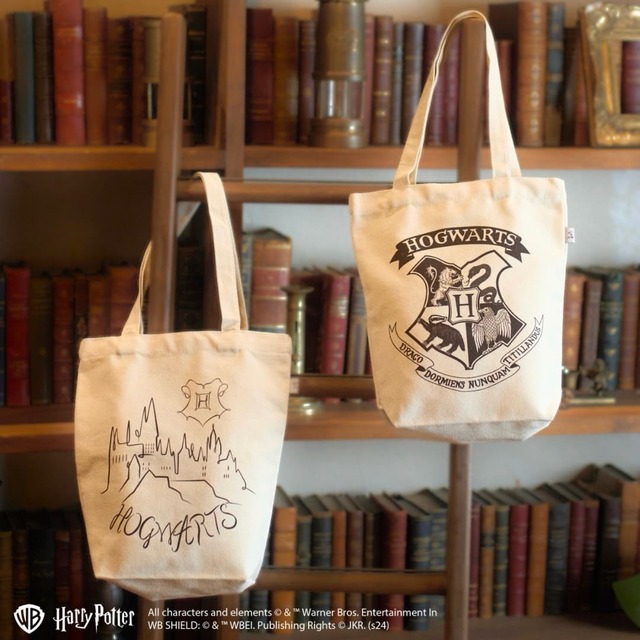 【ハリー・ポッター×ing】「Harry Potter コラボレーション トートバッグ」Color : IVORY / IVORYB、2,970円