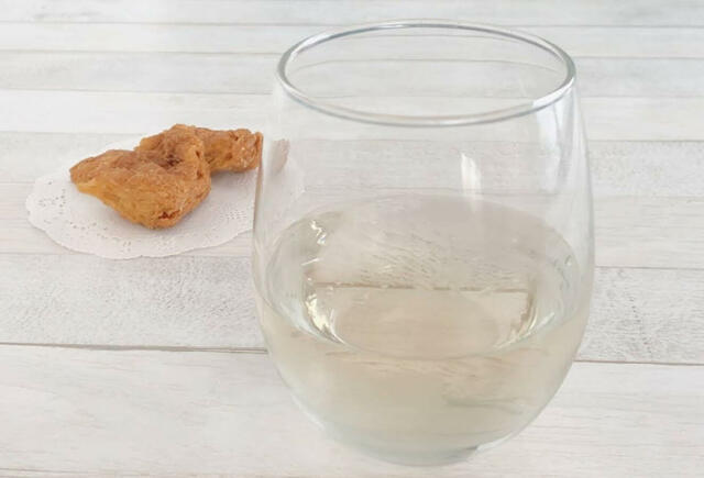 なんにでも合う、マスカットとレモンのサングリア スパークリングワイン♪【カルディオリジナル「お酒」レモンバッグ：価格1,950円（税込）】