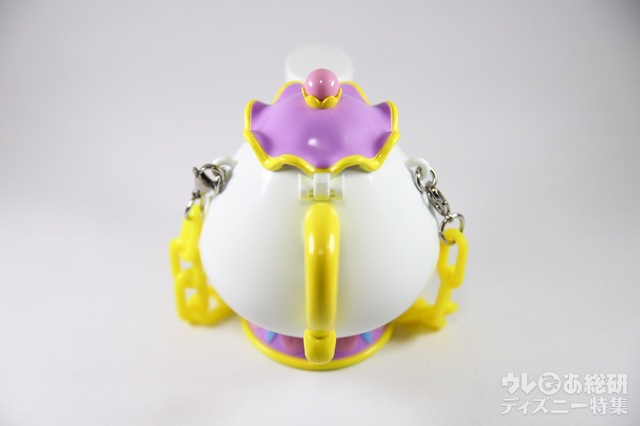 カラフルチョコレート、ミニスナックケース付き ¥850