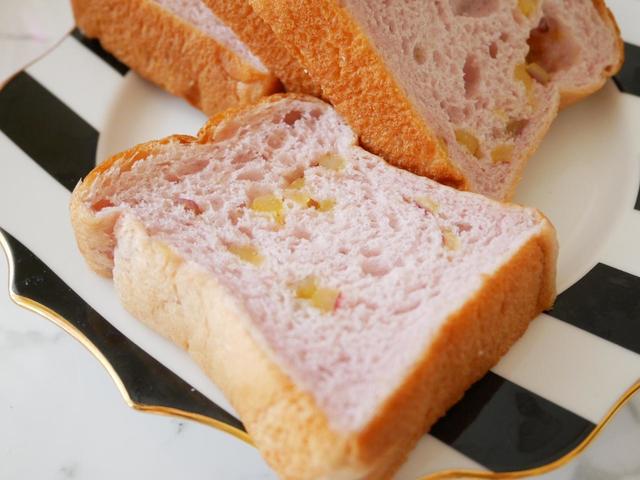 鳴門金時がゴロゴロ／紫いも＆鳴門金時　税込193円