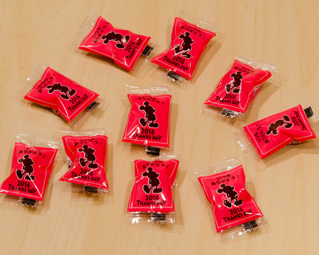 配布された飴|TDLサンクスデー2016