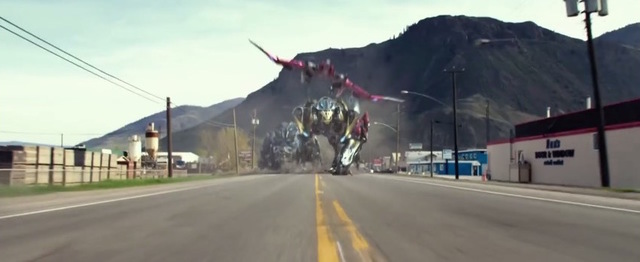 YouTubeより　©2016 Lionsgate TM&© Toei & SCG P.R.