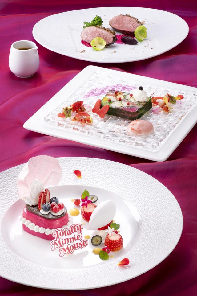 ディズニーアンバサダーホテル「エンパイア・グリル」“トータリー・ミニーマウス”エンパイア・グリル・ディナー