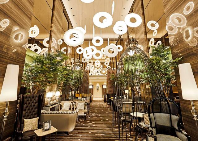 「Cafe & Dining ZelkovA」＜2024年3月5日（火）～4月23日（火）＞【ザ ストリングス 表参道ストロベリーガーデン アフタヌーンティー】