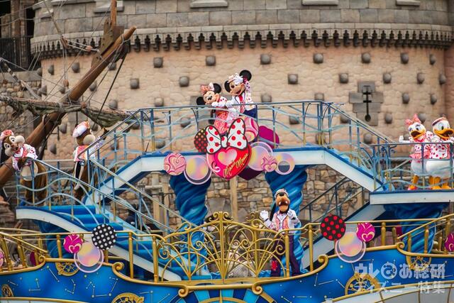 「ミニー、ウィー・ラブ・ユー! 」｜東京ディズニーシー