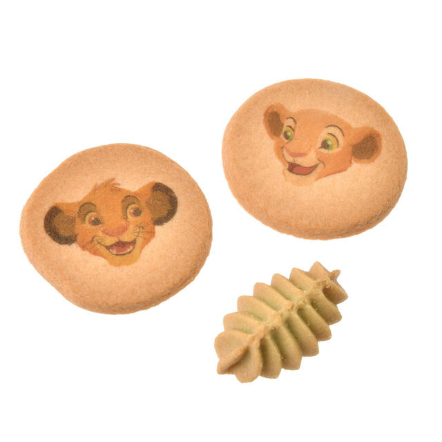 シンバ、ナラ、ザズー クッキー 缶入り THE LION KING 30 YEARS 1,600円