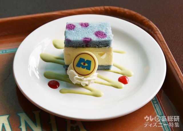 ココナッツムースケーキ