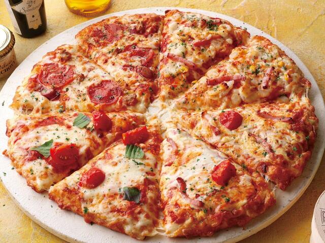 「とろけるチーズのクォーター」＜価格：（Mサイズ）3,180円／（Lサイズ）5,240円（税込）＞【PIZZA-LAでお得なテイクアウト！今なら人気のクォーターピザ4種類がテイクアウトで“2枚目無料”！】