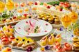 「​​​ナイトスイーツブッフェ「Sweets Parade」～ピーチ＆マンゴー～」＜期間：2026年6月3日〜7月30日＞【横浜ベイシェラトンでトロピカルなデザートが食べ放題！旬の“桃＆マンゴー”を堪能できるナイトスイーツブッフェ開催！】