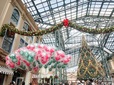 東京ディズニーランド：デコレーションの模様「東京ディズニーリゾートのクリスマス」