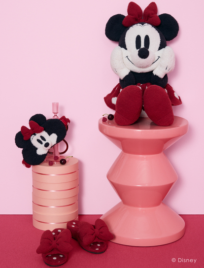 【新品タグ付き】ジェラートピケ　Disney ミニーマウス　ぬいぐるみ 嬉しい♪】「ジェラピケ×ディズニー」超かわいい新作は“愛しすぎるお
