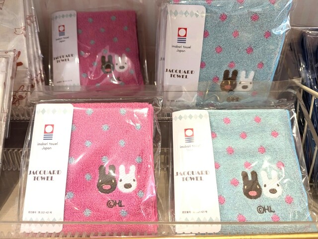 【富士急ハイランド・リサとガスパール タウン】「今治タオル」720円／リサとガスパール タウン ショップ