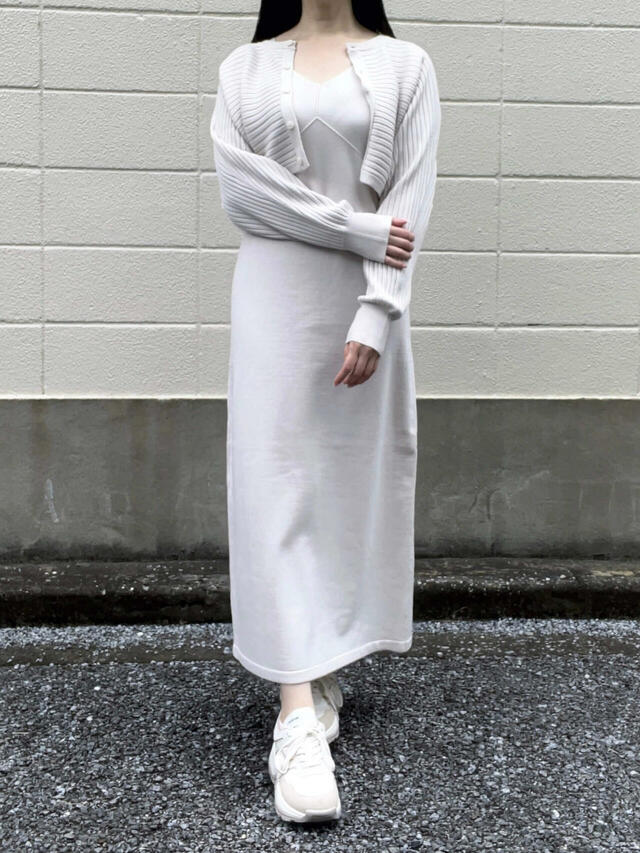 ボタンを外して、羽織って着てもかわいい！