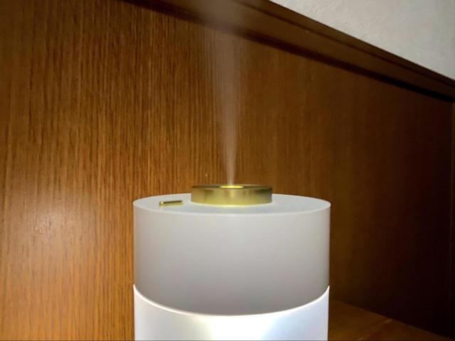 【3COINS】充電式ポータブル加湿器／小さくてもパワフル！