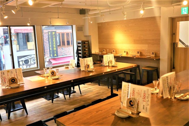 『日本酒バル 富士屋 新宿三丁目』