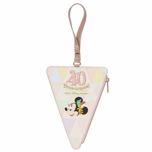 トートバッグ 5,500円｜サイズ：（本体）高さ約36×幅約49×マチ約13cm｜東京ディズニーリゾート40周年“ドリームゴーラウンド”スペシャルグッズ｜発売日：2023年4月10日（月）｜販売店舗：東京ディズニーランド「グランドエンポーリアム」、東京ディズニーシー「エンポーリオ」