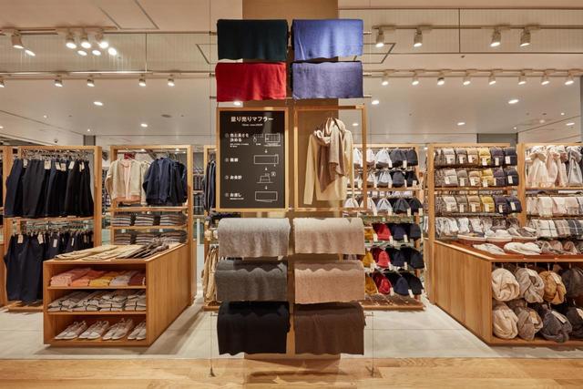 珍しいマフラーの量り売り