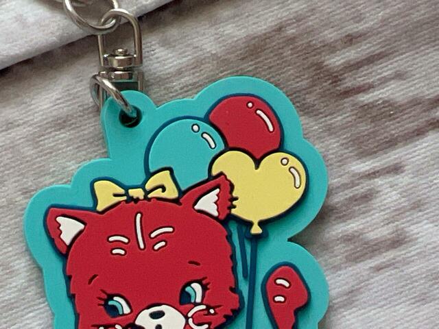 風船の中にはさりげなくハートが混ざっています♪