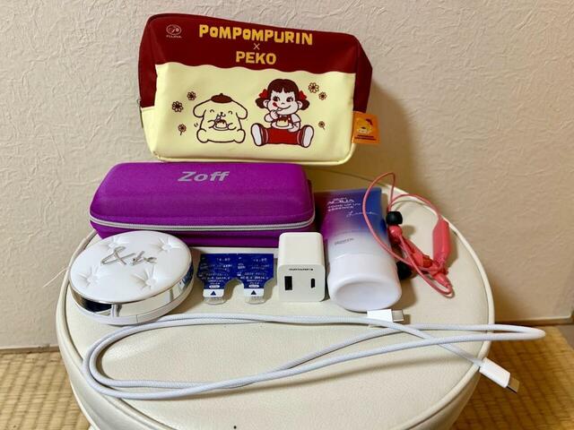 【おかしポーチ(ポムポムプリン)】1泊旅行に行くために使うこまごまとしたものをポーチにまとめられて実用的なポーチです