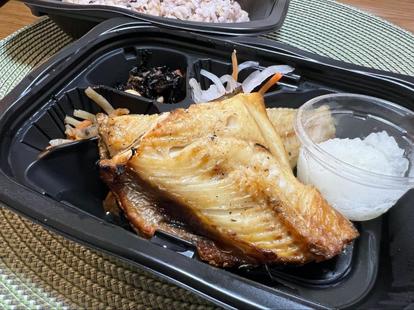 大戸屋 人気の ヘルシー系お弁当 おすすめ4選 カロリー 栄養 で徹底比較 写真 7 16 うまいめし
