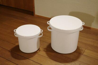 2年以上愛用している野田琺瑯「ラウンドストッカー 」。米びつ選びに