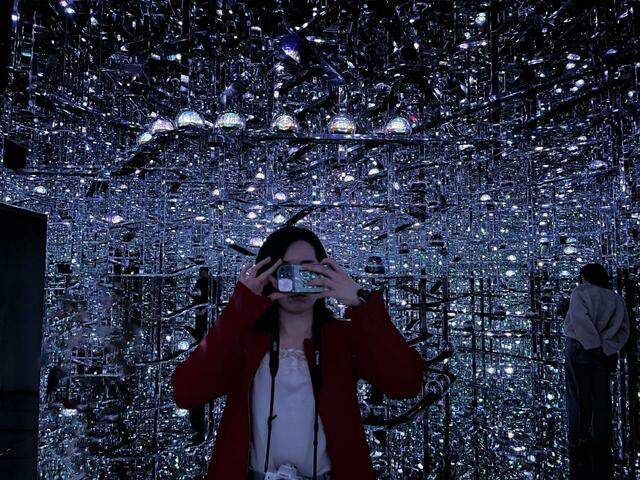 思わずミラーセルフィ